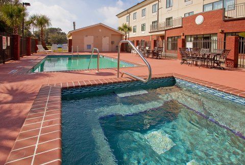 Holiday Inn Express Hotel & Suites Panama City-Tyndall מתקנים תמונה